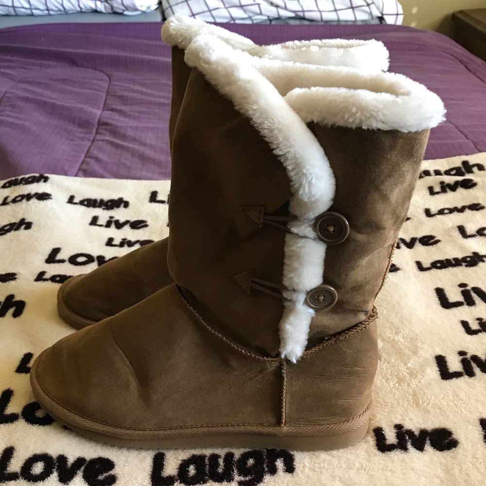Winter boots